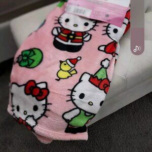 Hello Kitty Christmas Throw